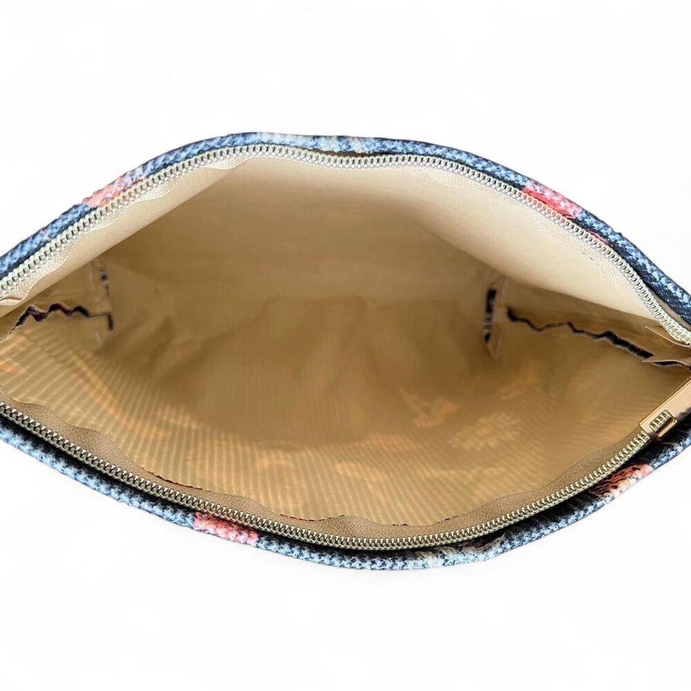 Botanical Mushroom Butterfly Zipper Organizer Nature Aesthetic Bag - Picture 4 of 4